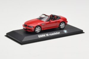 BMW Z3 Roadster 2.8 Roșu Minichamps 1:43 BMW004 Metal - imaginea 2 din 4