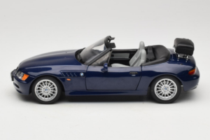 BMW Z3 Roadster Albastru Ediție Dealer UT Models 1:18 80439422186 Metal - imaginea 4 din 8