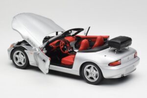 BMW Z3 Roadster Cu Suport Bagaje Argintiu UT Models 1:18 20407 Metal - imaginea 5 din 8