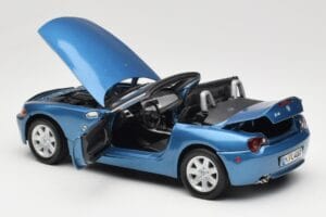 BMW Z4 E85 Albastru Metallic Motormax 1:18 73144 Metal - imaginea 5 din 8