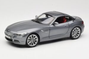 BMW Z4 E89 sDrive 35i Space Grey Metallic Kyosho 1:18 80432147085 Metal