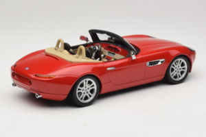 BMW Z8 Roșu Minichamps 1:18 155024230 Metal - imaginea 2 din 6