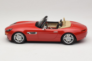 BMW Z8 Roșu Minichamps 1:18 155024230 Metal - imaginea 3 din 6
