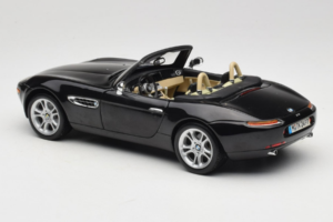 BMW Z8 Negru Kyosho 1:18 80439411729 Metal - imaginea 6 din 9