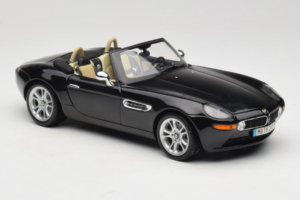 BMW Z8 Negru Kyosho 1:18 80439411729 Metal - imaginea 7 din 9