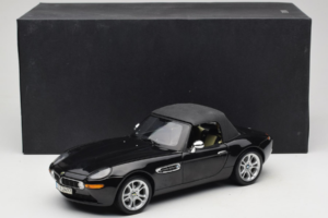 BMW Z8 Negru Kyosho 1:18 80439411729 Metal - imaginea 8 din 9