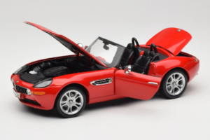 BMW Z8 Roșu Kyosho 1:18 80439411730 Metal - imaginea 2 din 9