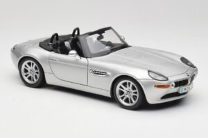 BMW Z8 E52 Titanium Silver Maisto 1:18 536896 Metal - imaginea 6 din 8