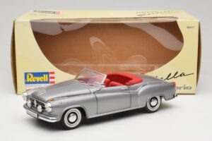 Borgward Isabella Cabriolet Argintiu Revell 1:18 8411 Metal - imaginea 8 din 8