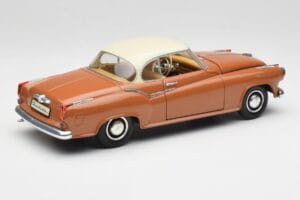 Borgward Isabella Coupe Bronz Alb Revell 1:18 08982 Metal - imaginea 3 din 8