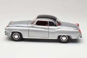 Borgward Isabella Coupe Gri & Negru Revell 1:18 8989 Metal - imaginea 3 din 8