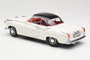Borgward Isabella Coupe Alb Revell 1:18 08982-W1 Metal - imaginea 7 din 8