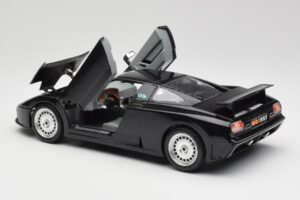 Bugatti EB110 Negru Bburago 1:18 3055 Metal - imaginea 5 din 8