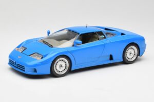 Bugatti EB110 Albastru Bburago 1:18 3035 Metal