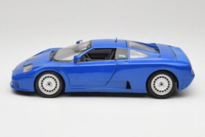 Bugatti EB110 Albastru Închis Bburago 1:18 3035-DB Metal - imaginea 4 din 8
