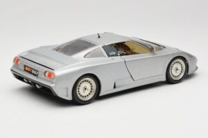 Bugatti EB110 Argintiu Bburago 1:18 3035-S Metal - imaginea 3 din 8