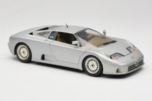 Bugatti EB110 Argintiu Bburago 1:18 3035-S Metal - imaginea 6 din 8