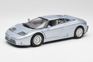 Bugatti EB110 SS Argintiu Anson 1:18 30303-W-M2 Metal