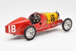 Bugatti T35 National Colors Spain CMC 1:18 M-100-B-016 Metal - imaginea 2 din 6
