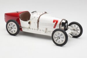 Bugatti Type 35 GP Poland 1924 CMC 1:18 M-100 B-003 Metal - imaginea 4 din 6