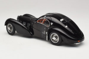 Bugatti Type 57 SC Atlantic Negru Solido 1:18 S1802101 Metal - imaginea 5 din 6