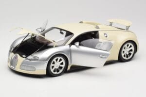 Bugatti Veyron Edition Centenaire Chrome Beige Minichamps 1:18 100110854 Metal - imaginea 2 din 8