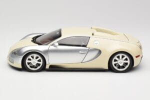 Bugatti Veyron Edition Centenaire Chrome Beige Minichamps 1:18 100110854 Metal - imaginea 4 din 8