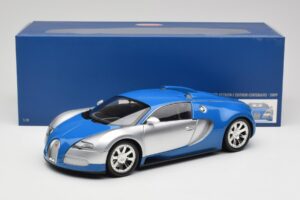 Bugatti Veyron Edition Centenaire Chrome Blue Minichamps 1:18 100110850 Metal - imaginea 8 din 8