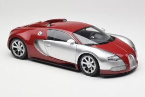 Bugatti Veyron Edition Centenaire Chrome Red Minichamps 1:18 100110851-O Metal - imaginea 6 din 8