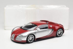Bugatti Veyron Edition Centenaire Chrome Red Minichamps 1:18 100110851-O Metal - imaginea 8 din 8