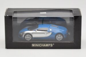 Bugatti Veyron Centenaire Albastru Metalic Argintiu Minichamps 1:43 400110850 Metal - imaginea 4 din 4