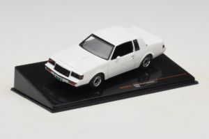 Buick Grand National Alb IXO 1:43 CLC576N Metal - imaginea 2 din 4