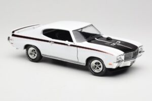 Buick GSX Alb American Muscle 1:18 AMM1322/06 Metal - imaginea 6 din 8
