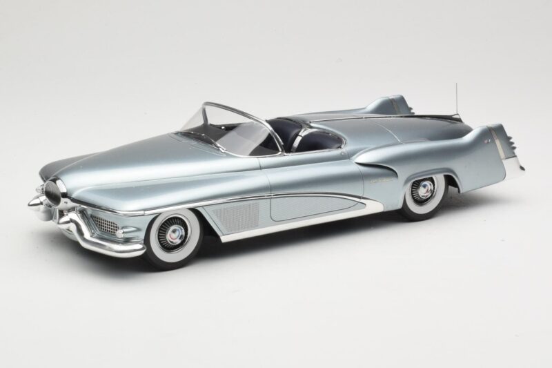 Buick Le Sabre Concept Light Blue Metallic BoS Models 1:18 BOS199 Rășină