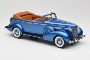 Buick Roadmaster 80-C Four Door Phaeton Blue Metallic BoS Models 1:18 BOS372 Rășină - imaginea 4 din 6