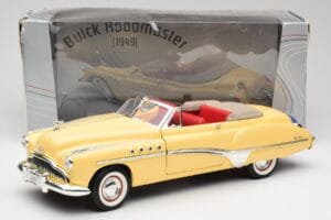 Buick Roadmaster Chrome Yellow Motormax 1:18 23124646-M17 Metal - imaginea 8 din 8