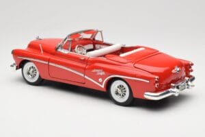 Buick Skylark Cabriolet Roșu Motormax 1:18 73129 Metal - imaginea 7 din 8