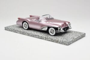 Buick Wildcat II Concept Salmon Metallic Minichamps 1:18 107141221 Rășină - imaginea 4 din 6