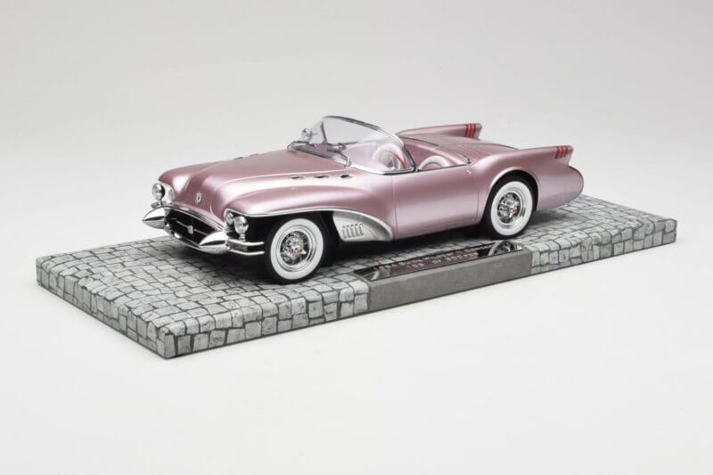 Buick Wildcat II Concept Salmon Metallic Minichamps 1:18 107141221 Rășină