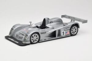 Cadillac Northstar LMP #1 24 Hours of Le Mans 2000 Hot Wheels 1:18 29225 Metal