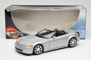 Cadillac XLR Cabrio Argintiu Hot Wheels 1:18 53838 Metal - imaginea 8 din 8