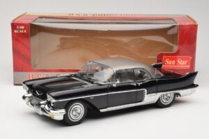 Cadillac Brougham Negru Sun Star 1:18 4001 Metal - imaginea 8 din 8