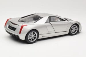 Cadillac Cien Argintiu Hot Wheels 1:18 57296 Metal - imaginea 3 din 8