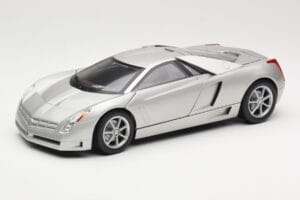 Cadillac Cien Argintiu Hot Wheels 1:18 57296 Metal