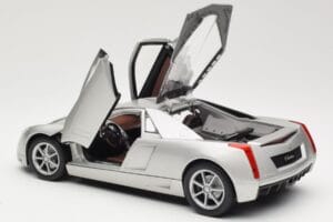 Cadillac Cien Argintiu Hot Wheels 1:18 57296 Metal - imaginea 5 din 8