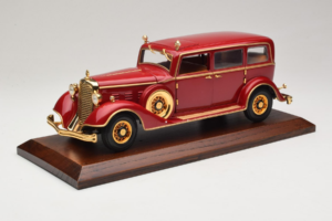 Cadillac Deluxe Tudor Limuzină de Stat Puyi Ultimul Împărat al Chinei Sun Star 1:18 4100 Metal - imaginea 8 din 9