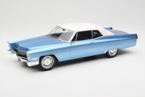 Cadillac DeVille Albastru KK-Scale 1:18 KKDC180314 Metal
