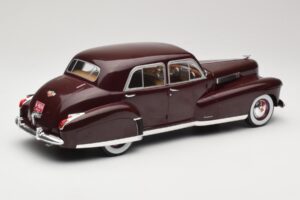Cadillac Fleetwood 60 Special Sedan Roșu MCG 1:18 MCG18071 Metal - imaginea 2 din 6