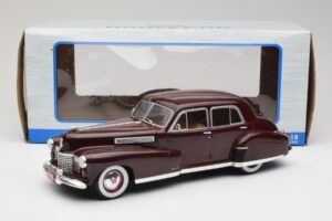 Cadillac Fleetwood 60 Special Sedan Roșu MCG 1:18 MCG18071 Metal - imaginea 6 din 6