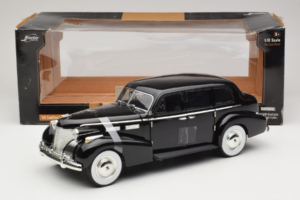 Cadillac Fleetwood Series 75 The Godfather Jada 1:18 91199 Metal - imaginea 6 din 6